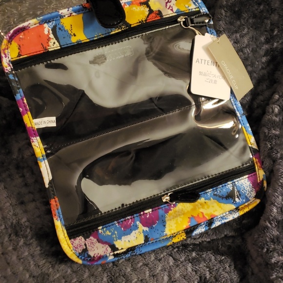 Cosmetic bag - Picture 2 of 3